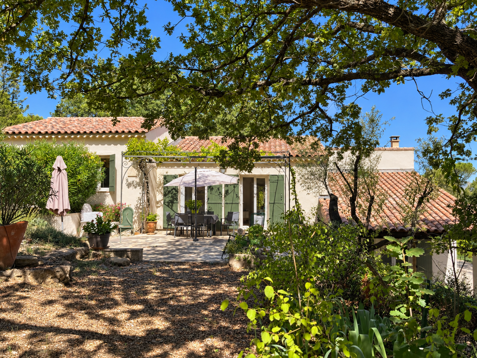 Maison 7 pièces 159 m² · à Carpentras · 159 m² · 450 000 €